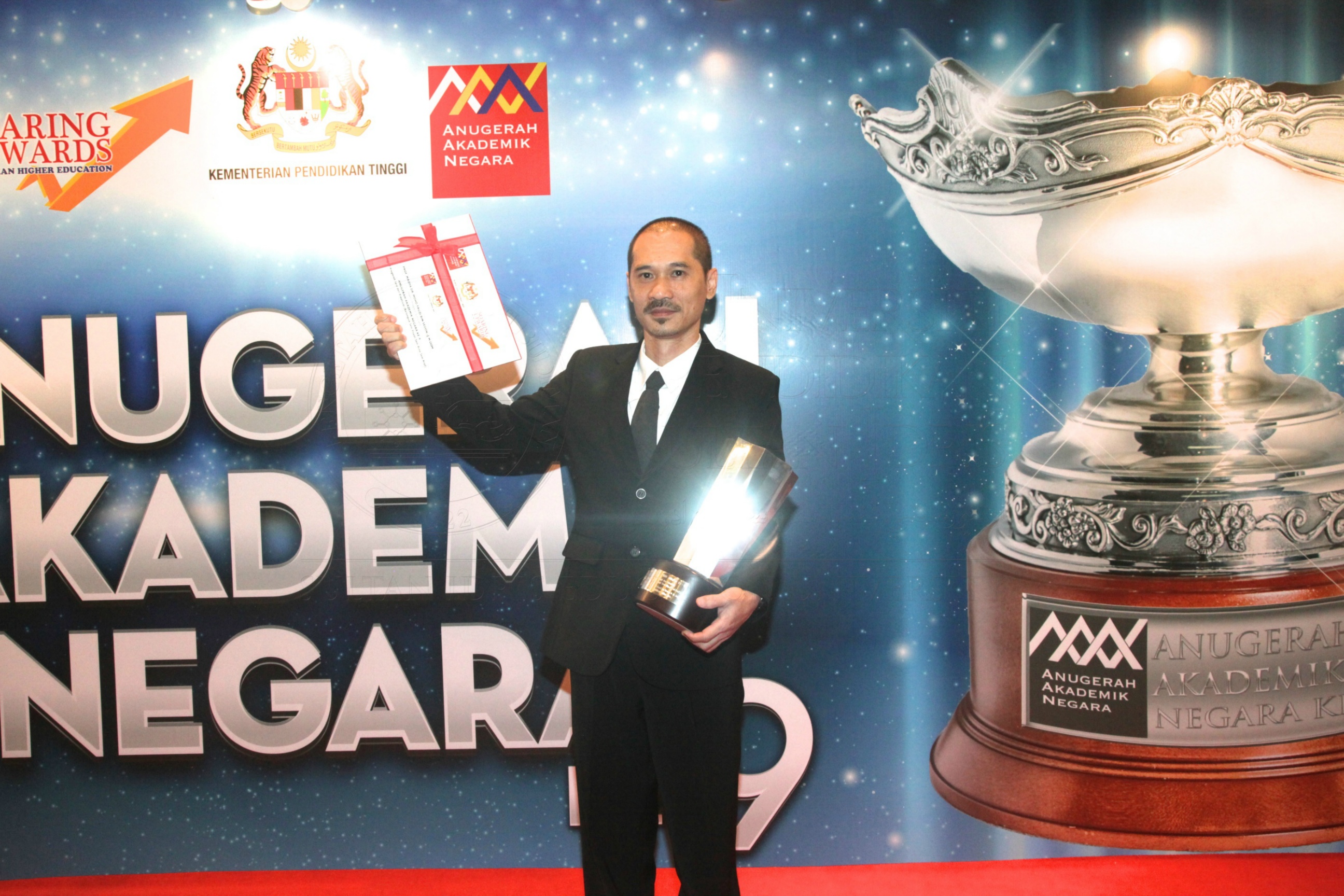 PRO15 147 AKN IMG 1387